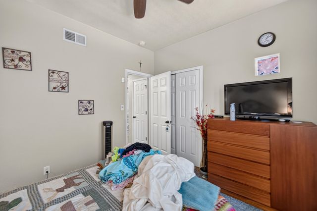 10811 Saltillo Street NW, Albuquerque, NM 87114
