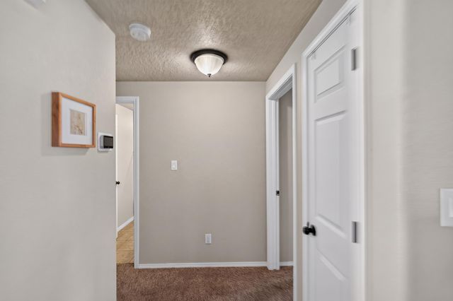 10811 Saltillo Street NW, Albuquerque, NM 87114