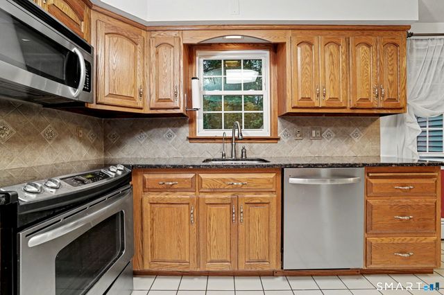 301 Tulip Drive, Meriden, CT 06450