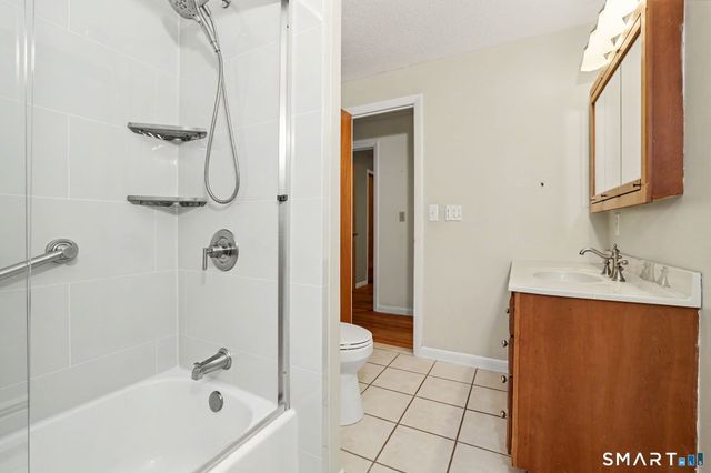 301 Tulip Drive, Meriden, CT 06450
