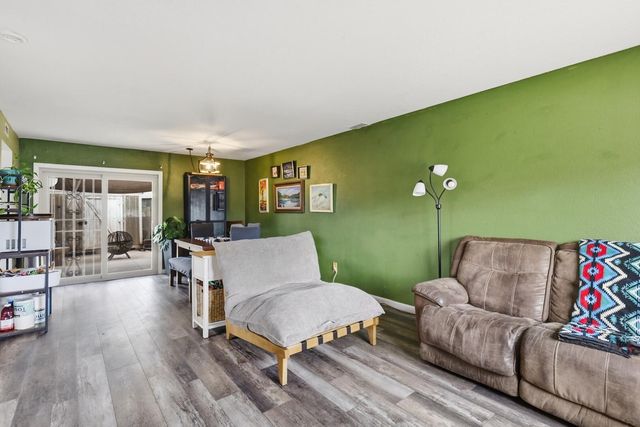 1832 Vail Court SE, Albuquerque, NM 87106