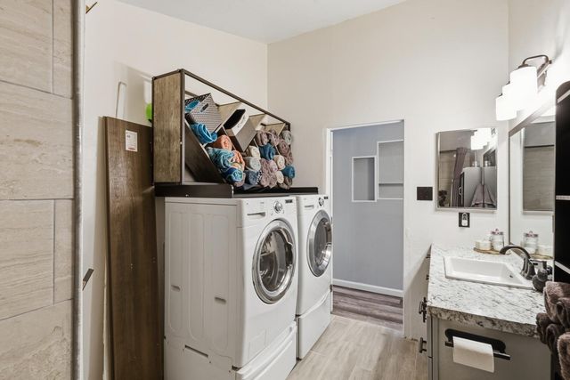 1832 Vail Court SE, Albuquerque, NM 87106