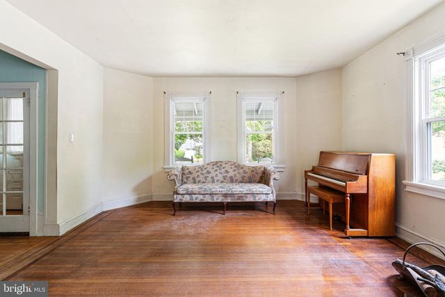 404--406 FULTON ST, Riverton, NJ 08077