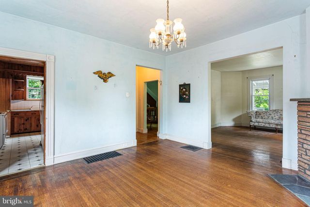 404--406 FULTON ST, Riverton, NJ 08077