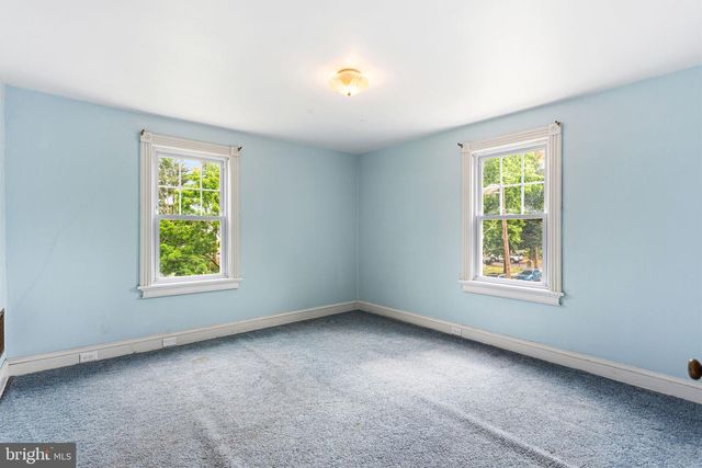 404--406 FULTON ST, Riverton, NJ 08077