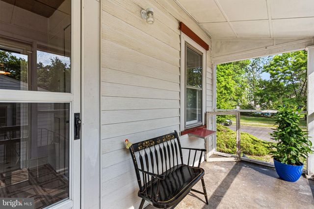 404--406 FULTON ST, Riverton, NJ 08077