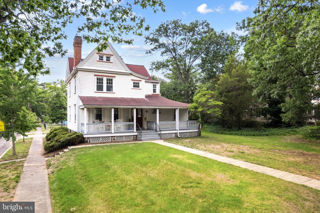404--406 FULTON ST, Riverton, NJ 08077