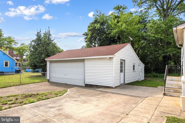 404--406 FULTON ST, Riverton, NJ 08077
