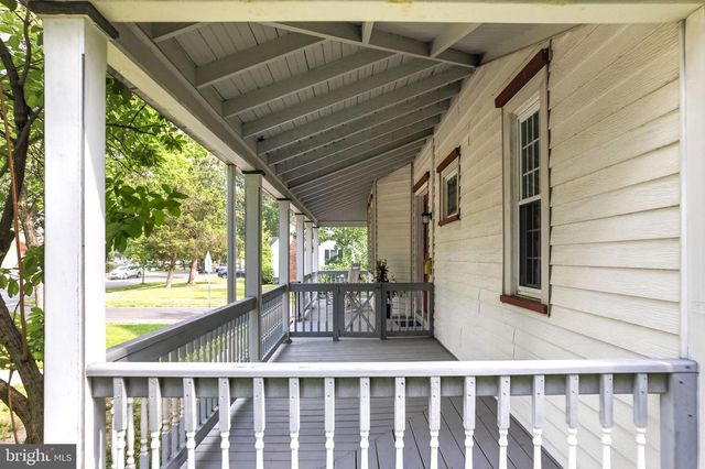 404--406 FULTON ST, Riverton, NJ 08077