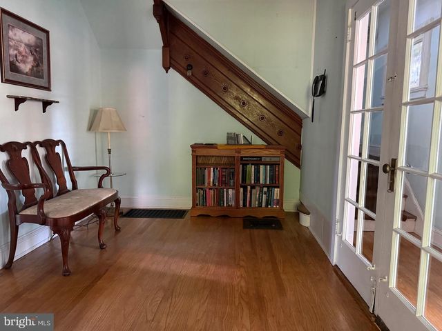 404--406 FULTON ST, Riverton, NJ 08077
