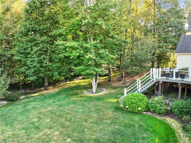 2011 E Swan Lake Circle, Kent, OH 44240