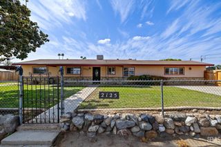 2125 Verdugo Lane, Bakersfield, CA 93312