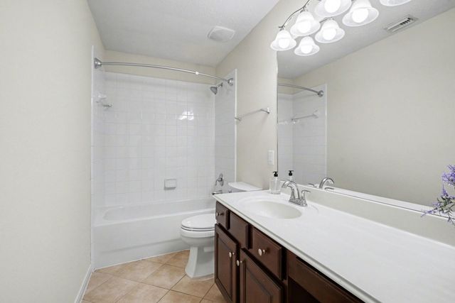 2742 Villa Pisa Lane, League City, TX 77573