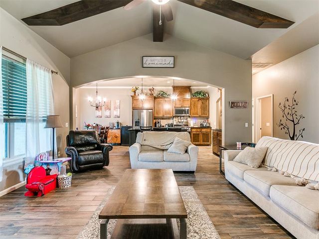 16101 SE 82nd Street, Choctaw, OK 73020