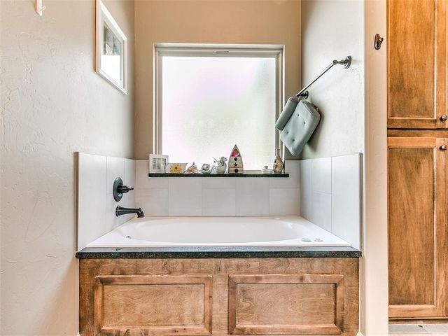 16101 SE 82nd Street, Choctaw, OK 73020