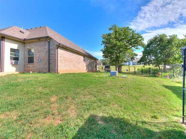 16101 SE 82nd Street, Choctaw, OK 73020