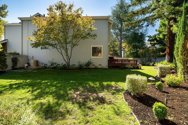 207 Kingswood Ct, Danville, CA 94506