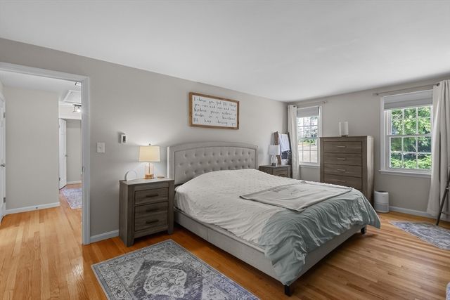 40 Stowe Rd, Grafton, MA 01519