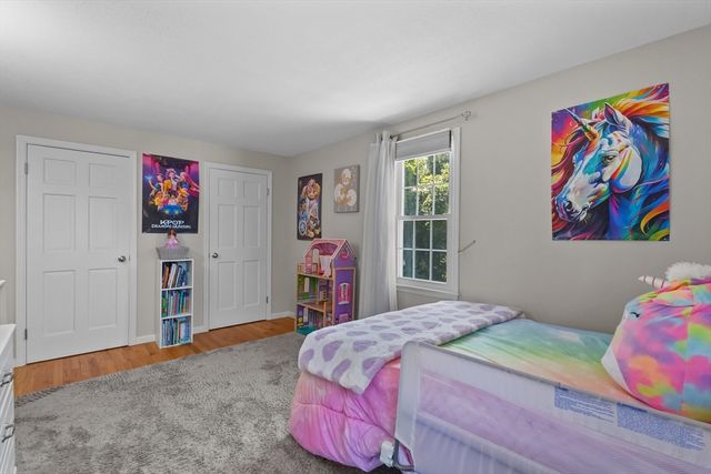 40 Stowe Rd, Grafton, MA 01519
