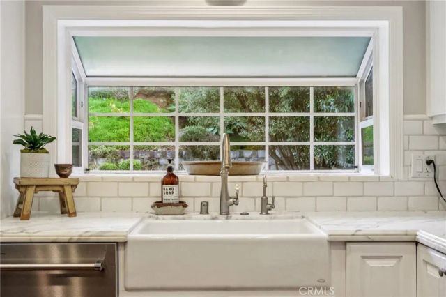 2224 Aralia Street, Newport Beach, CA 92660