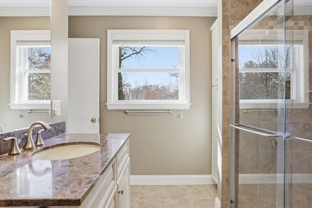 18 Brian Rd, Chelmsford, MA 01824