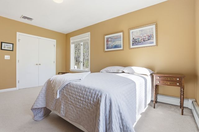 18 Brian Rd, Chelmsford, MA 01824