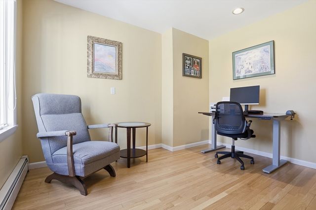 18 Brian Rd, Chelmsford, MA 01824