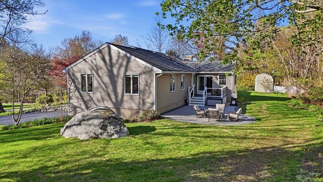 18 Brian Rd, Chelmsford, MA 01824