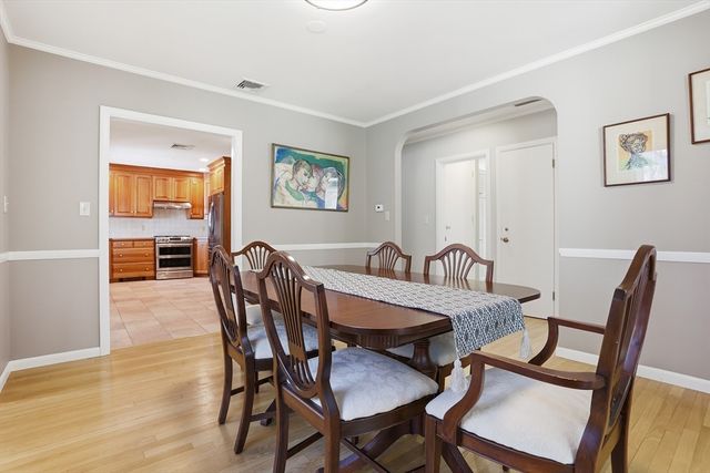 18 Brian Rd, Chelmsford, MA 01824