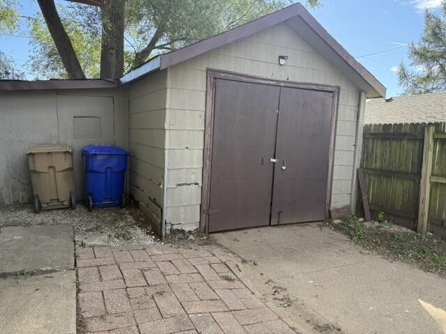 7229 Sheridan ROAD, Kenosha, WI 53143