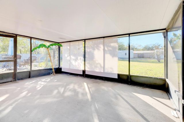 5201 PLESS ROAD, Plant City, FL 33565