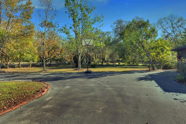 5201 PLESS ROAD, Plant City, FL 33565