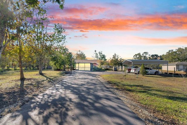 5201 PLESS ROAD, Plant City, FL 33565