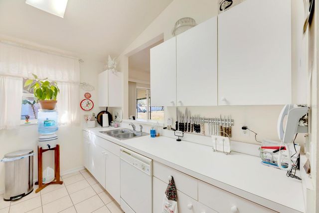 5201 PLESS ROAD, Plant City, FL 33565