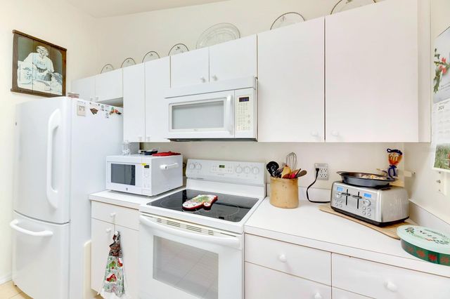 5201 PLESS ROAD, Plant City, FL 33565