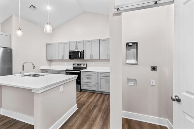 2728 Amelia Ln., Salina, KS 67401