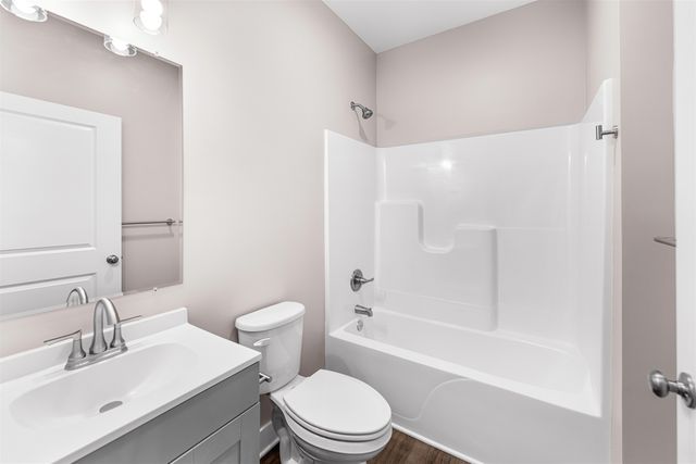 2728 Amelia Ln., Salina, KS 67401