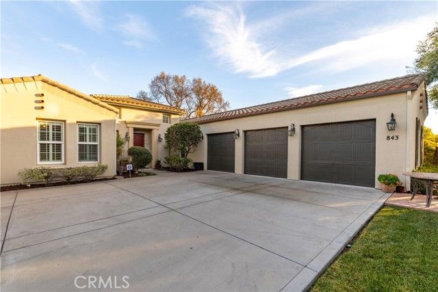 843 Hacienda Circle, Paso Robles, CA 93446