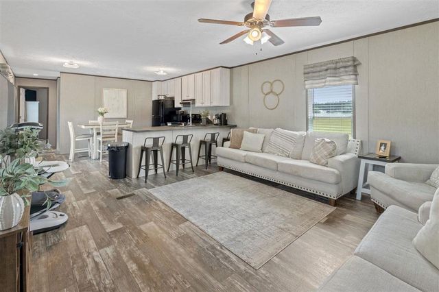 411 Amanda Dr Drive, Reeves, LA 70658