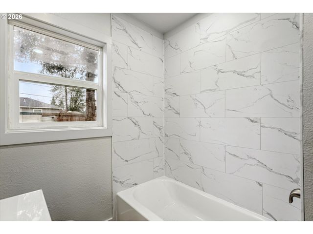 108 Se 91ST Ave, Vancouver, WA 98664