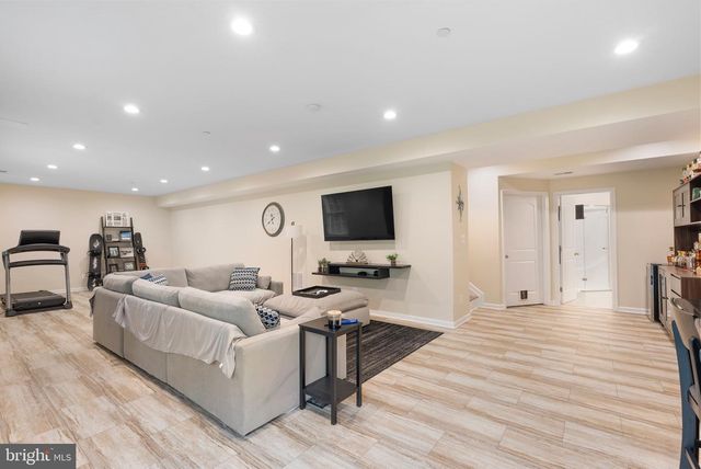 350 ROCKLAND RD, Westminster, MD 21158
