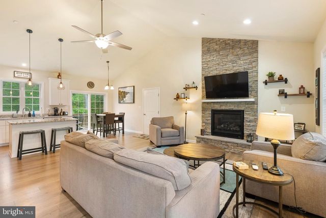 350 ROCKLAND RD, Westminster, MD 21158