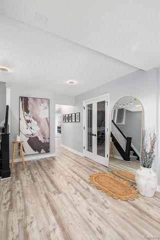 9861 Dixie, Ira, MI 48023