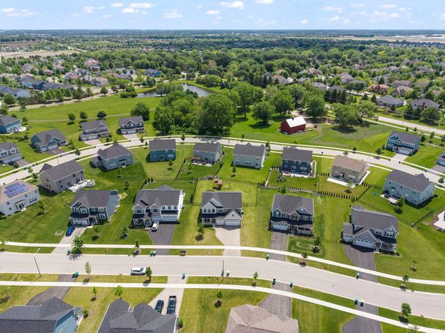 12601 S Poplar Crossing, Plainfield, IL 60585