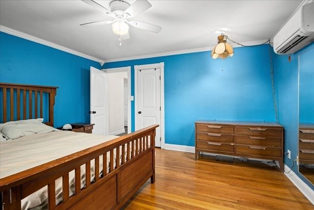 38 Glendale St, Worcester, MA 01602