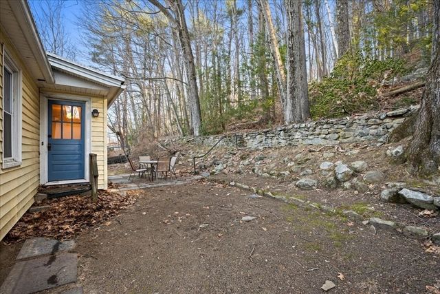 38 Glendale St, Worcester, MA 01602