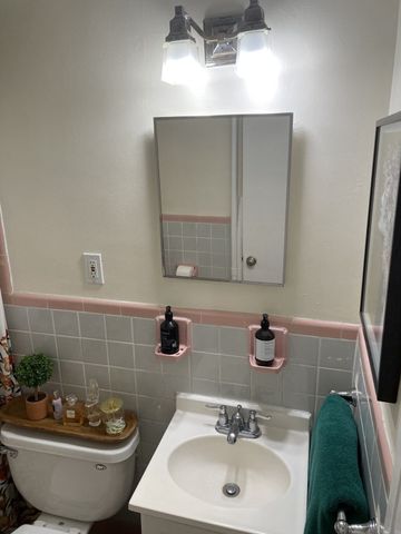 465 Park Drive 10, Boston, MA 02215