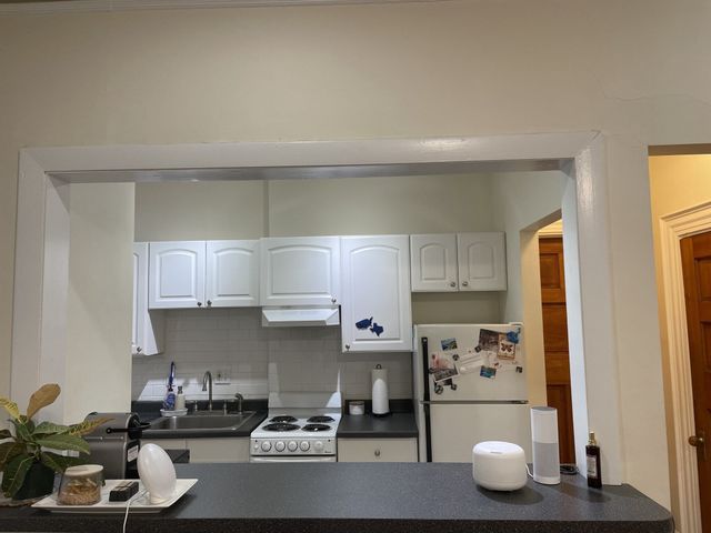 465 Park Drive 10, Boston, MA 02215