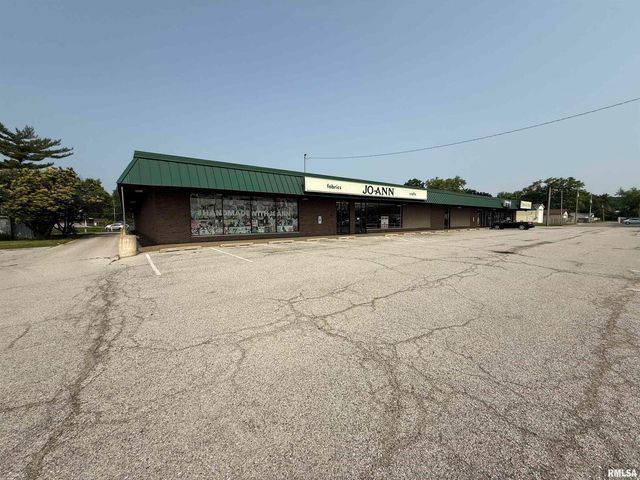 3911 16TH Street, Moline, IL 61265