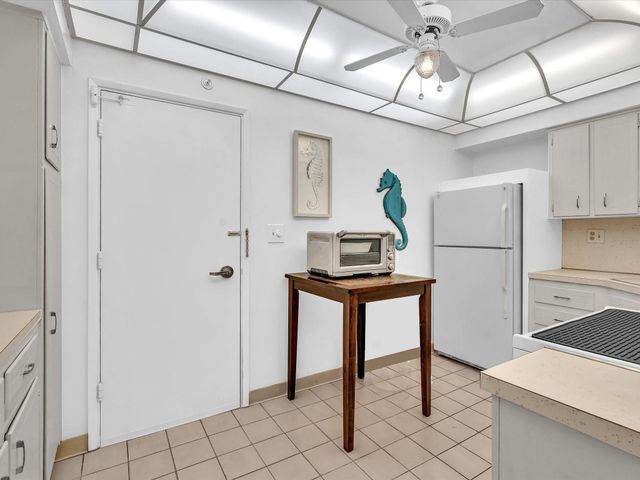 3300 NE 36TH Street 312A, Fort Lauderdale, FL 33308